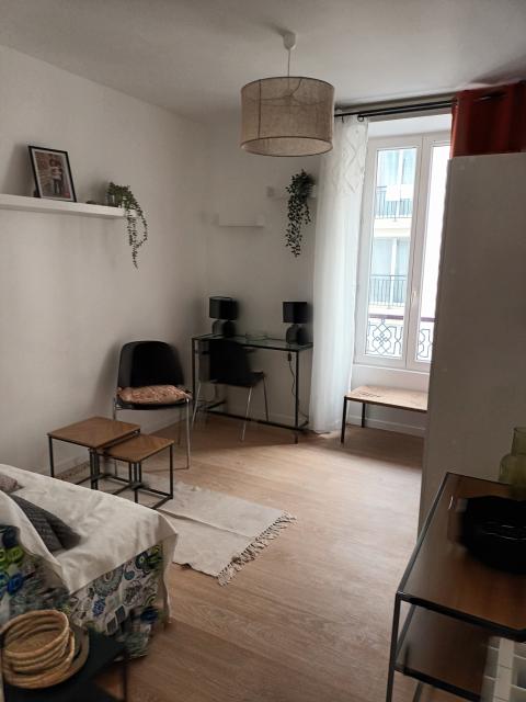 Location studio Paris 11 - Photo 1