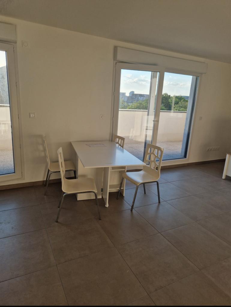Location chambre Vaulx en Velin - Photo 4