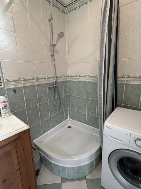 Location appartement T2 Marseille 01 - Photo 4