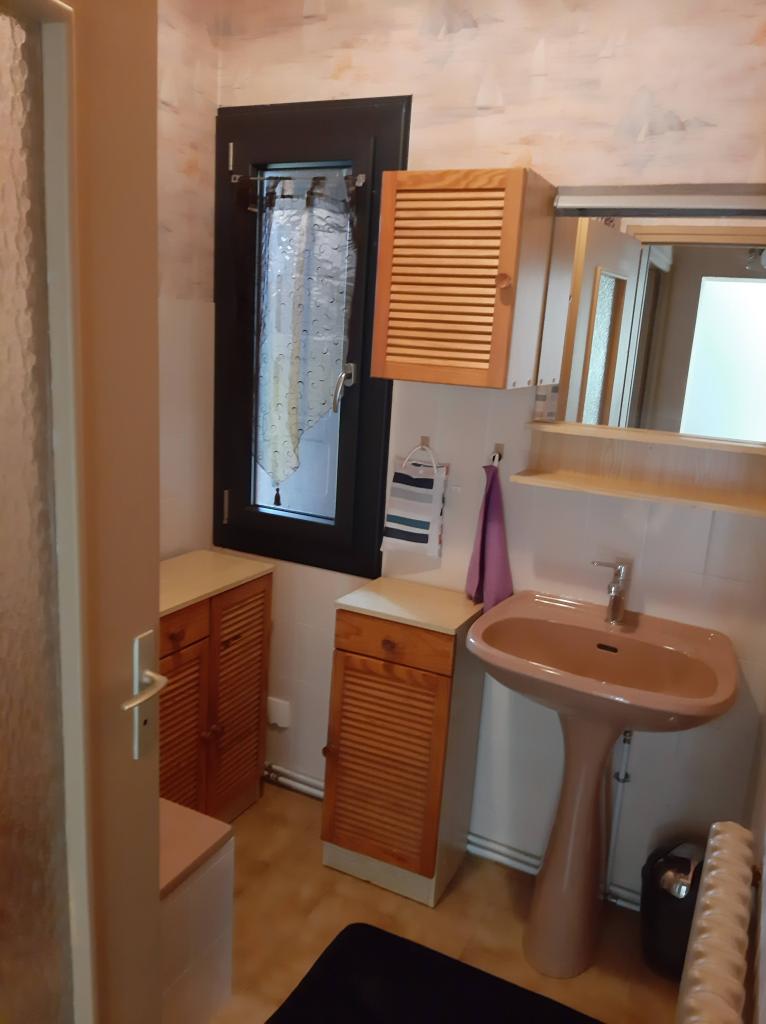 Location chambre Mery - Photo 2