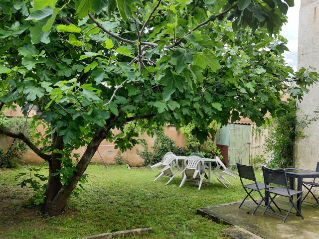 Location appartement T2 Nimes - Photo 1