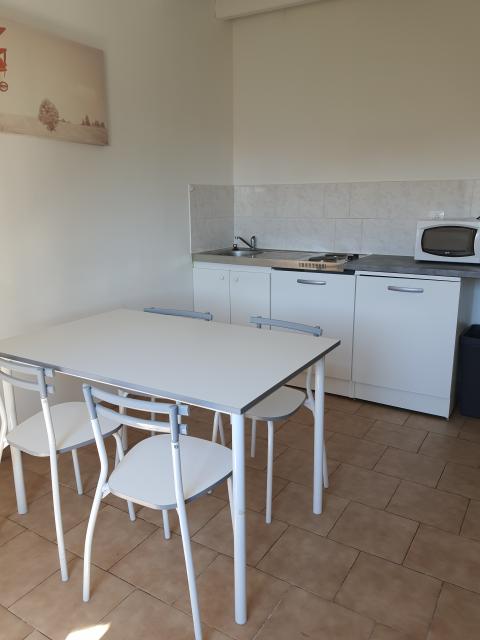 Location appartement T2 Nimes - Photo 2