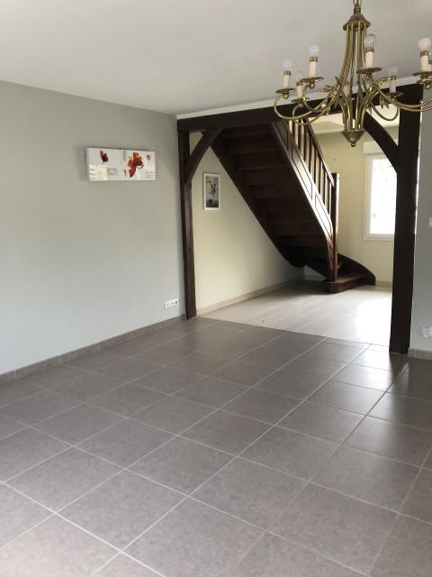 Location maison F8 Courmemin - Photo 4