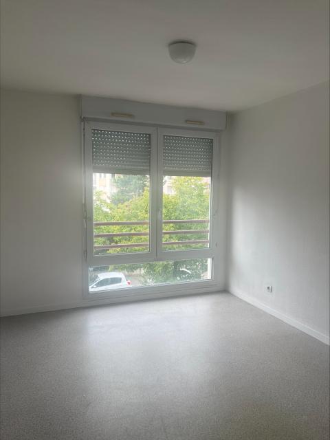 Location studio Lyon 8 - Photo 2