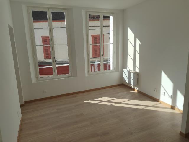Location appartement T2 Joigny - Photo 2