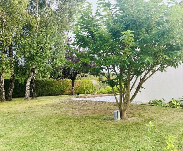 Location maison F6 Le Lude - Photo 2