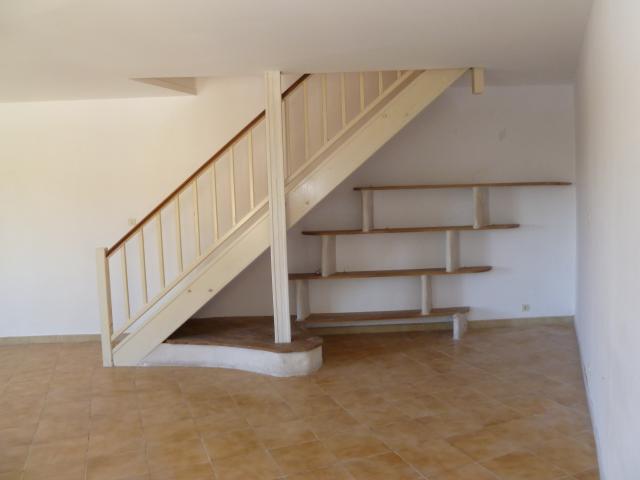 Location maison F3 Marseille 16 - Photo 10