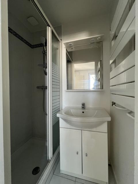 Location appartement T2 Aubervilliers - Photo 3