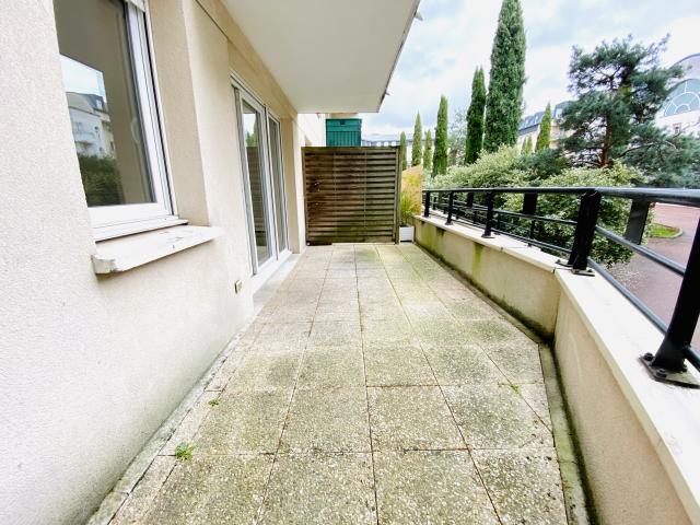 Location appartement T2 Combs la Ville - Photo 6