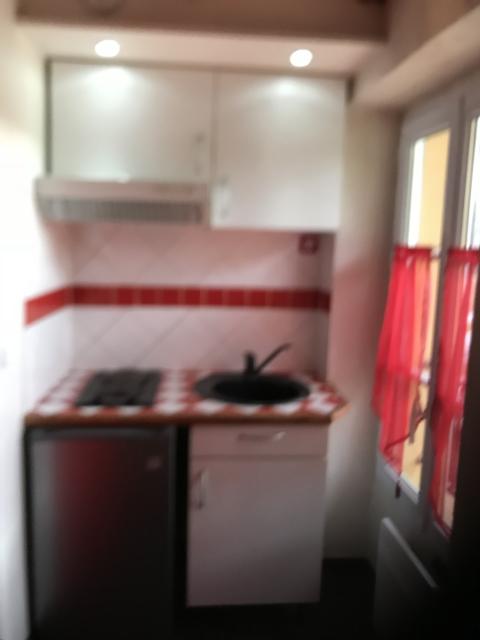 Location studio St Lambert des Bois - Photo 2