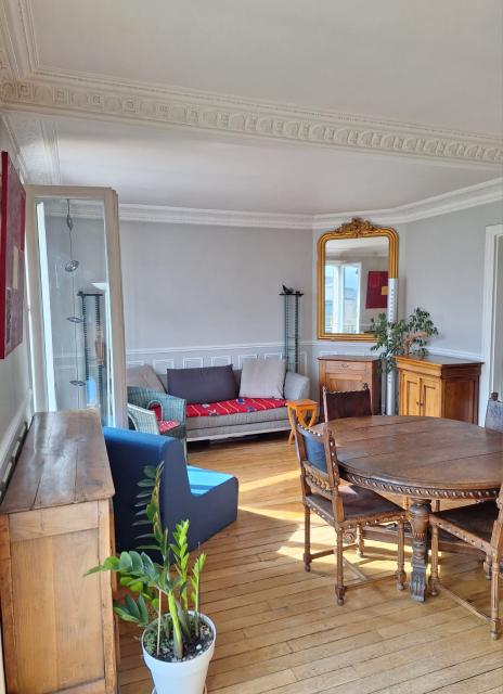 Location appartement T2 Paris 17 - Photo 1