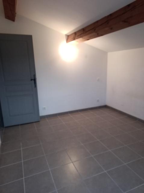Location appartement T3 St Saturnin les Avignon - Photo 2