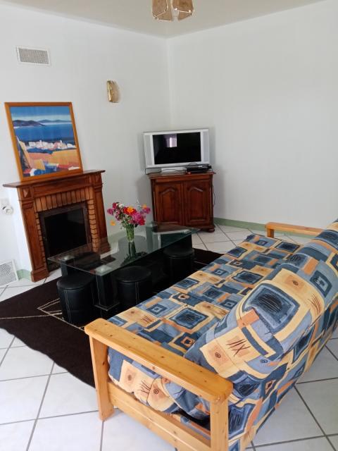 Location maison F5 St Hilaire de Voust - Photo 2
