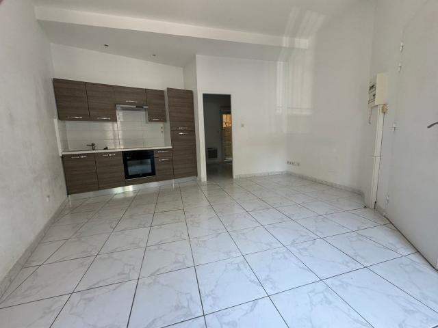 Location appartement T2 Nimes - Photo 2