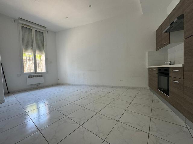 Location appartement T2 Nimes - Photo 3