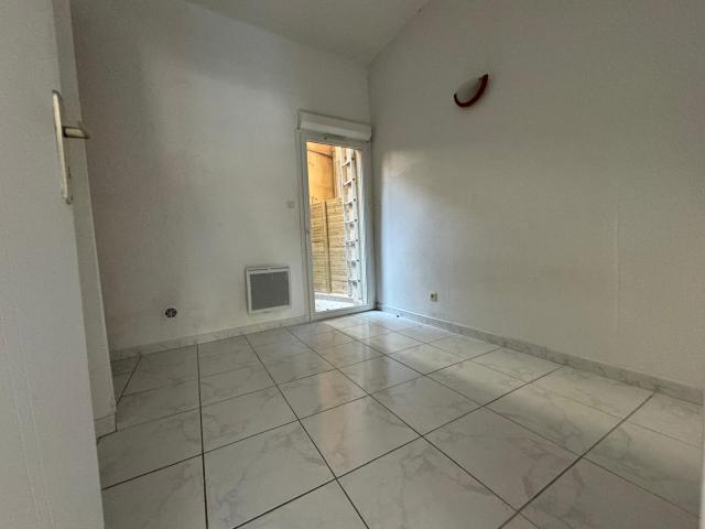 Location appartement T2 Nimes - Photo 4