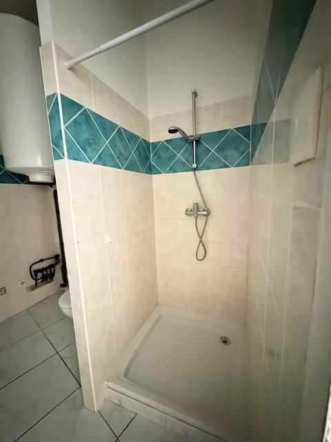 Location appartement T2 Nimes - Photo 5