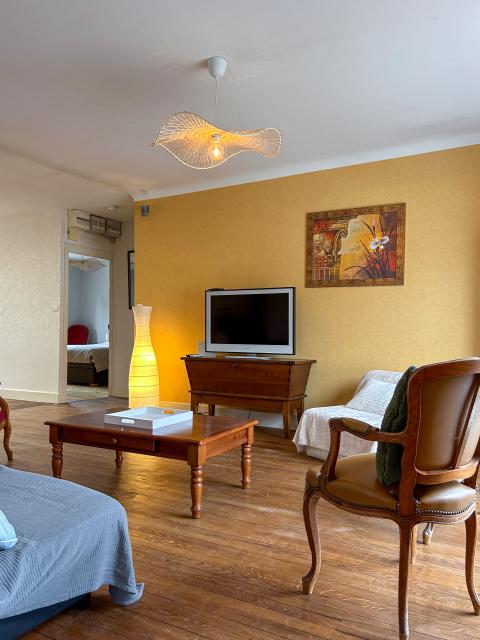 Location appartement T4 St Gerand le Puy - Photo 9