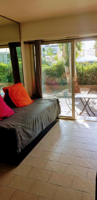 Location studio St Laurent du Var - Photo 9