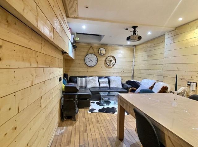 Location maison F4 Sevres - Photo 2