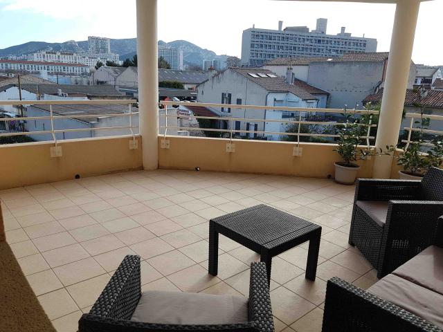 Location appartement T2 Marseille 08 - Photo 6