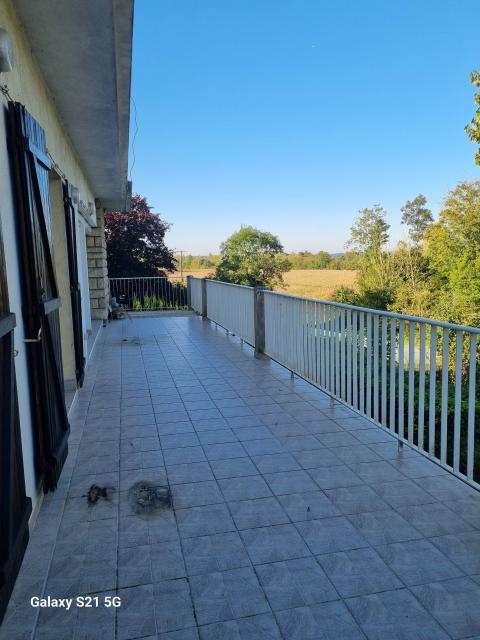 Location appartement T3 Isles les Meldeuses - Photo 3