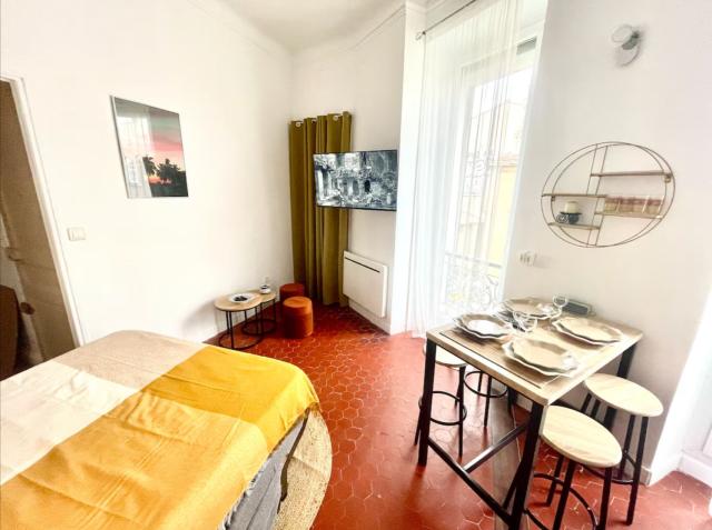 Location appartement T2 Marseille 07 - Photo 3