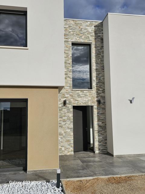 Location maison F5 Marseille 12 - Photo 3