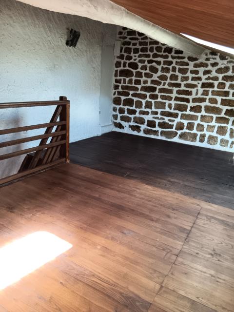 Location maison F2 Ailhon - Photo 7