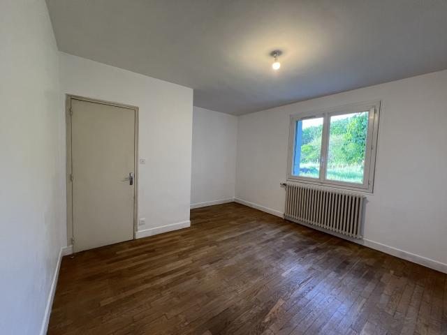 Location maison F5 Amilly - Photo 3