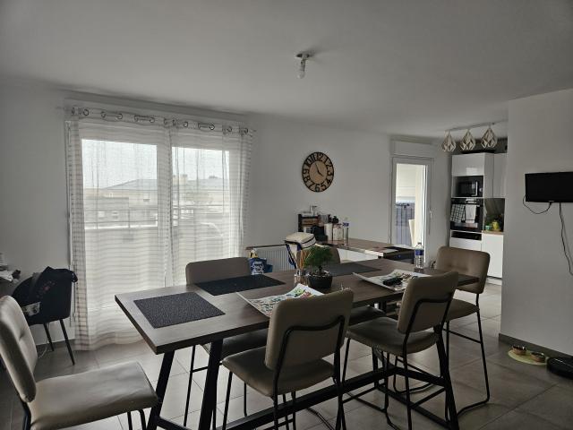 Location appartement T5 Villeron - Photo 3