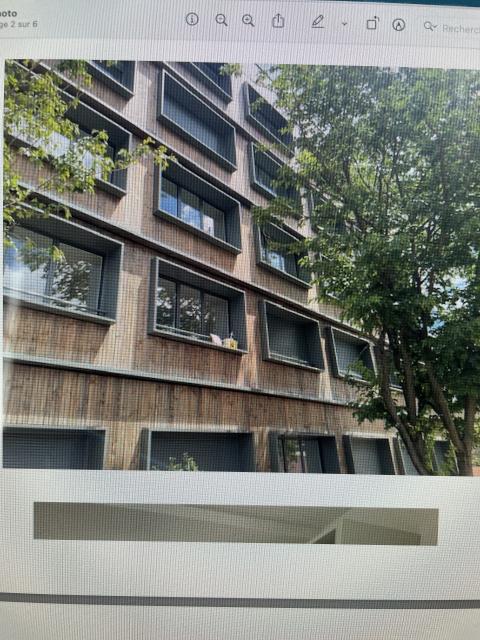 Location studio Lyon 8 - Photo 1