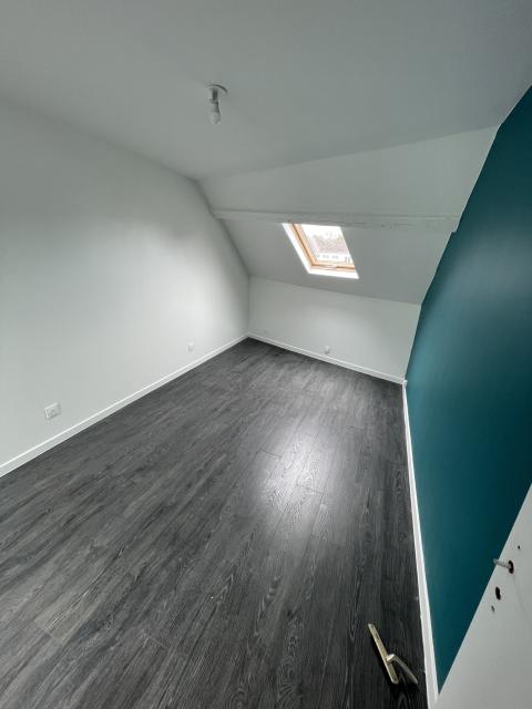 Location maison F5 Amiens - Photo 8