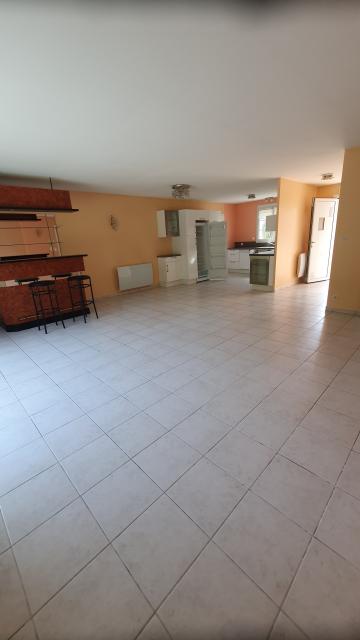 Location maison F4 Neuville sur Sarthe - Photo 2