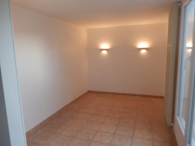 Location appartement T6 Eragny - Photo 2