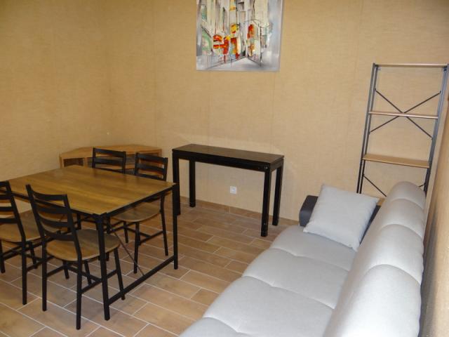 Location appartement T2 Rochefort - Photo 1