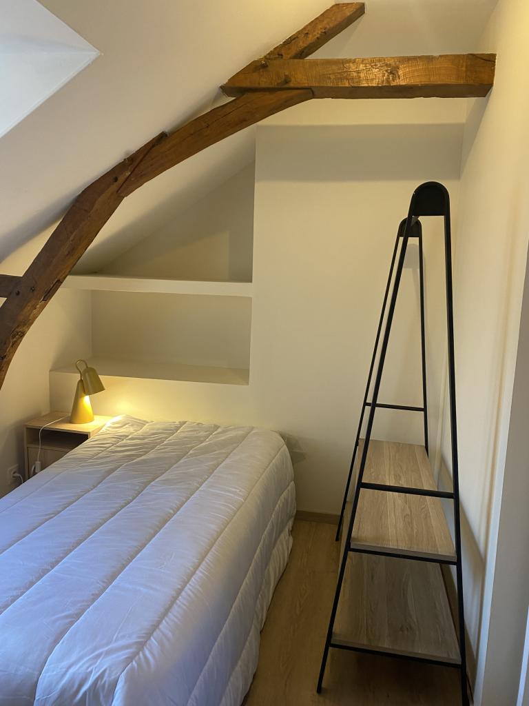 Location chambre Murs Erigne - Photo 1