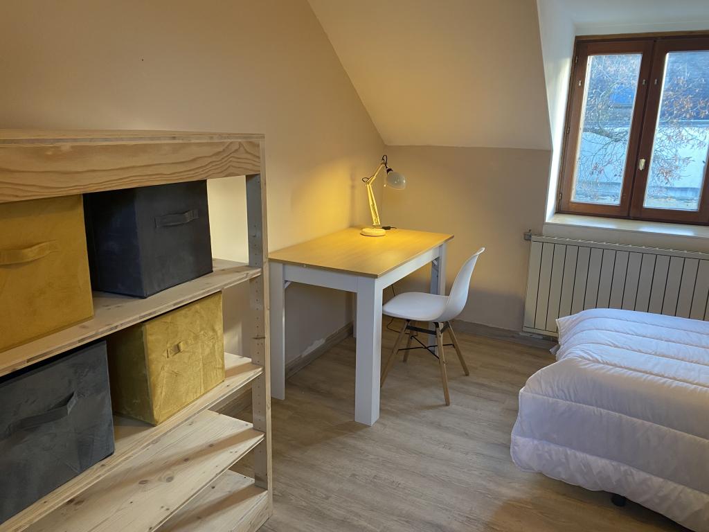 Location chambre Murs Erigne - Photo 2
