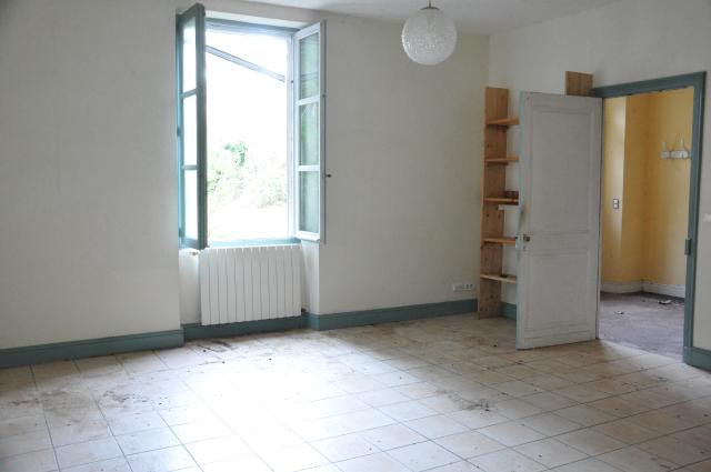 Location maison F4 Maulicheres - Photo 3