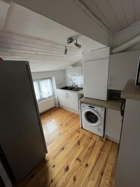 Location appartement T2 St Etienne - Photo 5