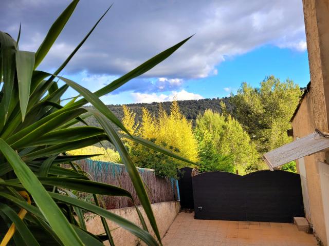Location appartement T2 Carnoux en Provence - Photo 2