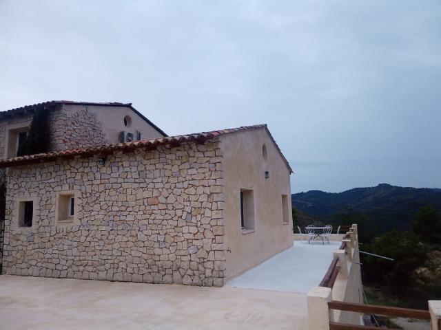 Location maison F9 Drap - Photo 3