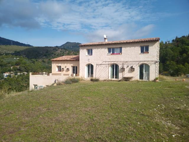 Location maison F9 Drap - Photo 7