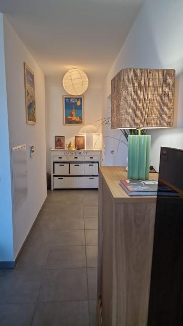 Location appartement T3 Marseille 02 - Photo 6