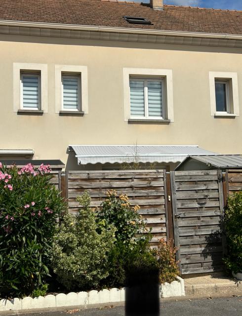 Location maison F5 Chilly Mazarin - Photo 1