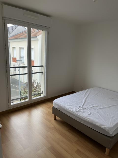 Location appartement T2 Chennevieres sur Marne - Photo 4