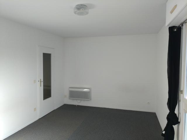 Location appartement T1 Mont St Aignan - Photo 2