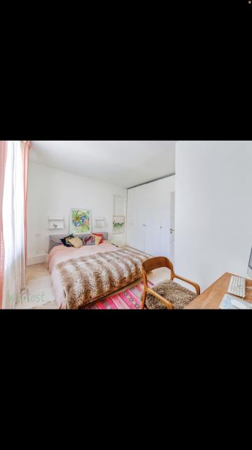 Location appartement T5 Paris 18 - Photo 5