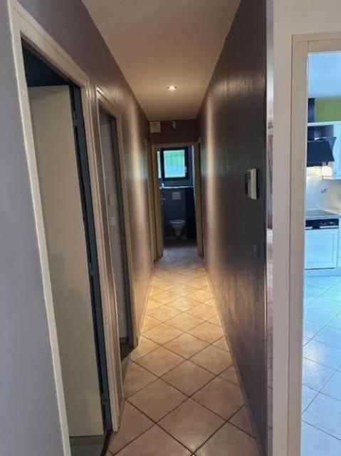 Location maison F4 La Chapelle St Luc - Photo 4