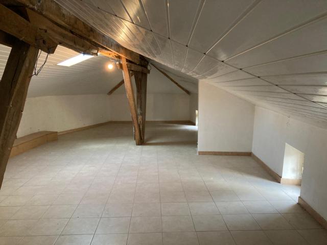 Location maison F4 Aulon - Photo 4